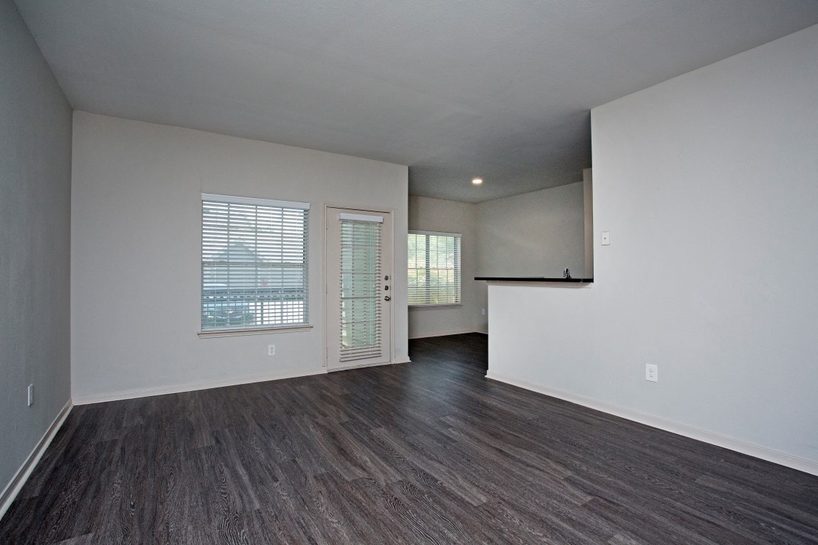 Saddle Creek Apartments, 10801 Old Manchaca Road, Austin, TX RentCafe